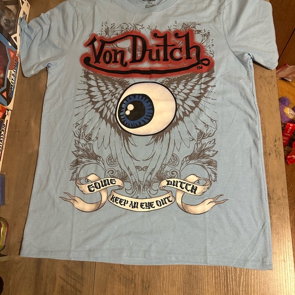 Von Dutch Light Blue Tee with Eye and Wing Design - Picture 1 of 5